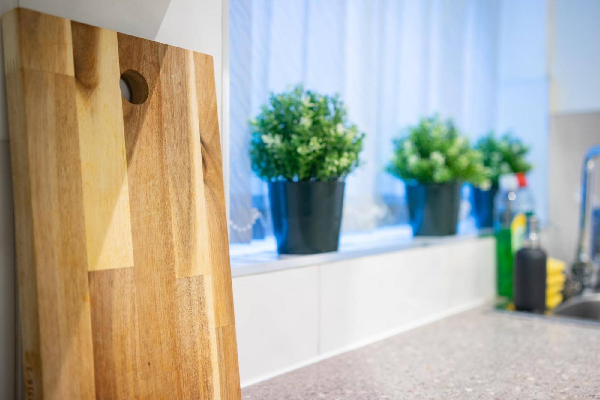 Cozy Rooms In Shared Accommodation Near Anfield Stadium With Parking And Wifi Liverpool Exterior photo